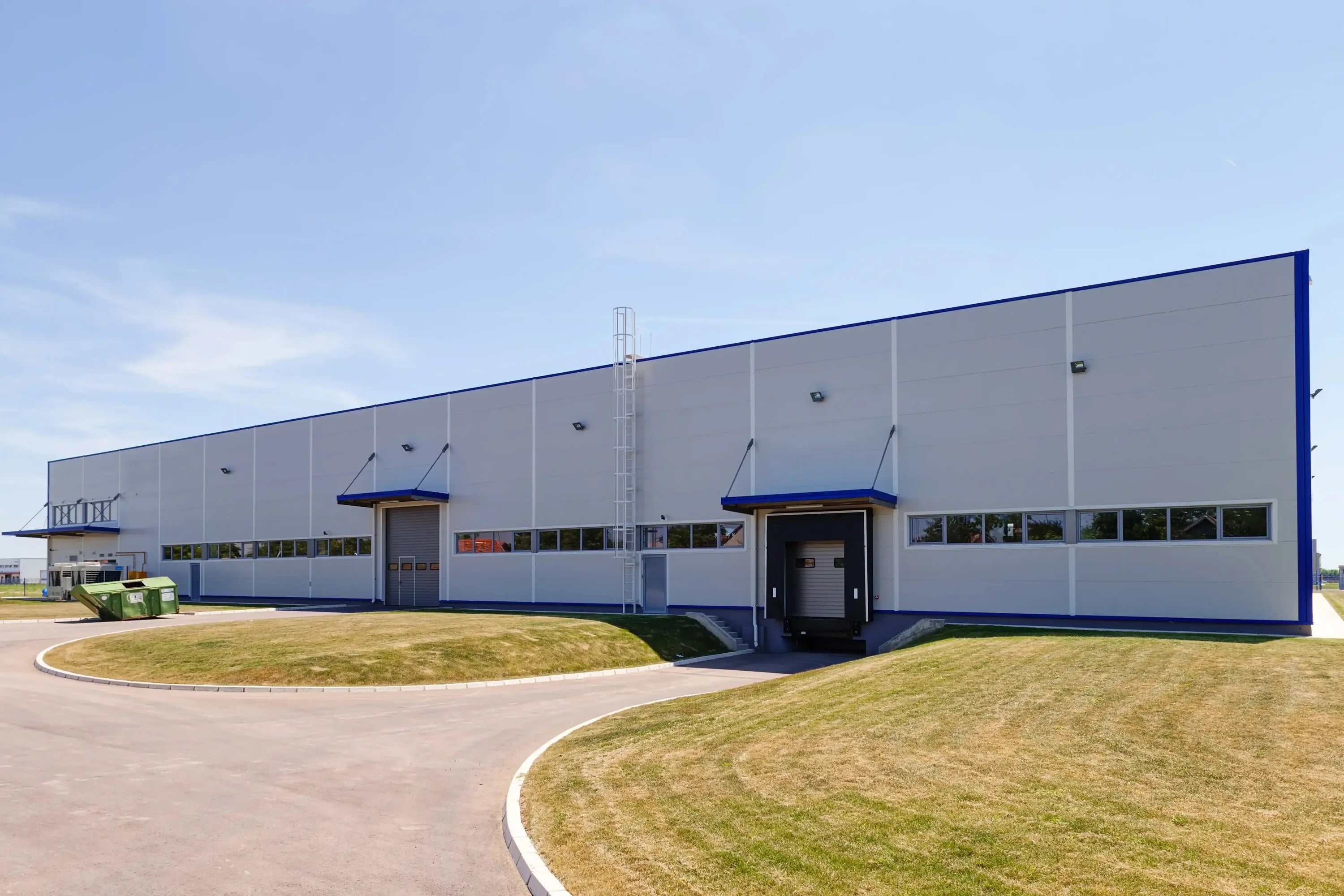 T-Shirt Don main facility where custom apparel printing and fulfillment take place