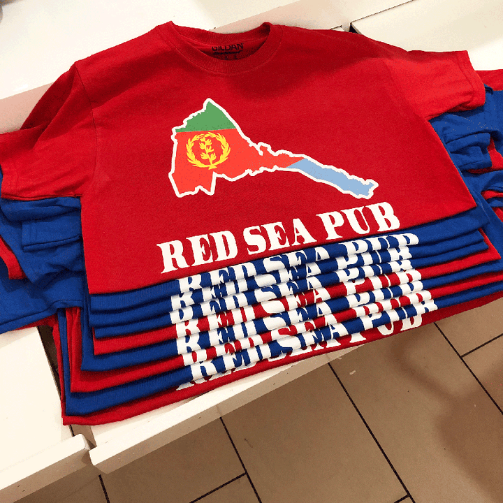 detailed_t-shirt_prints_digital_garment_printing_custom_design_DTG_printing_professional_DTG_printing